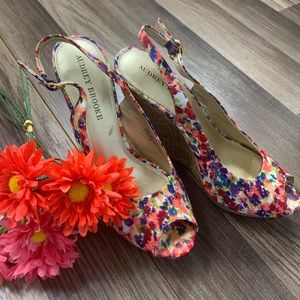AUDREY BROOKE l colorful pumps